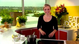 SimonSaysmedia-Xmas-Choc-Fudge-Tartlets-Nestle2